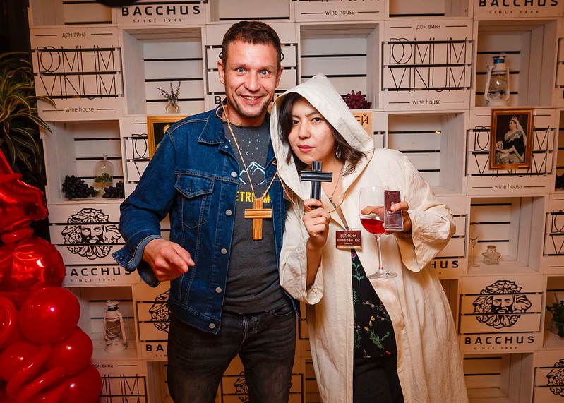 Тыквенные фонари и декорации для квеста на Хэллоуин в Vladivostok