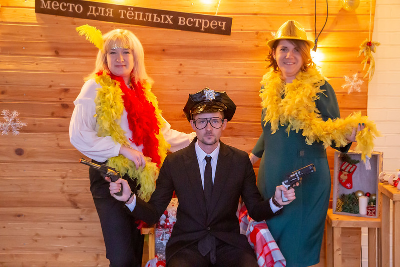 Новогоднее украшение зала для корпоратива в Vladivostok