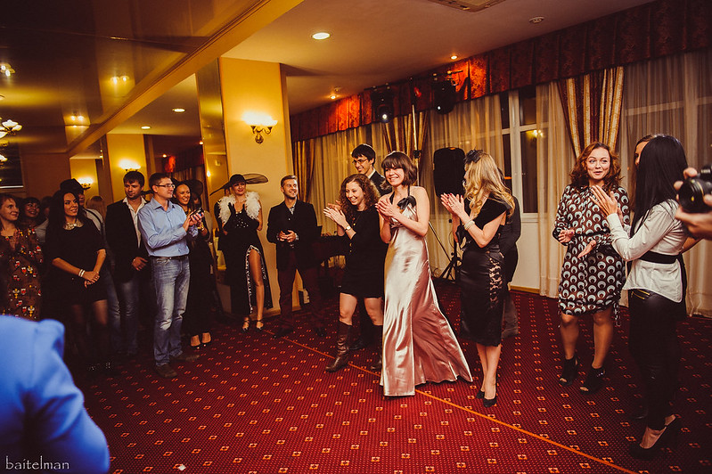 Заказать корпоратив на День энергетика 2025 в Владивостоке